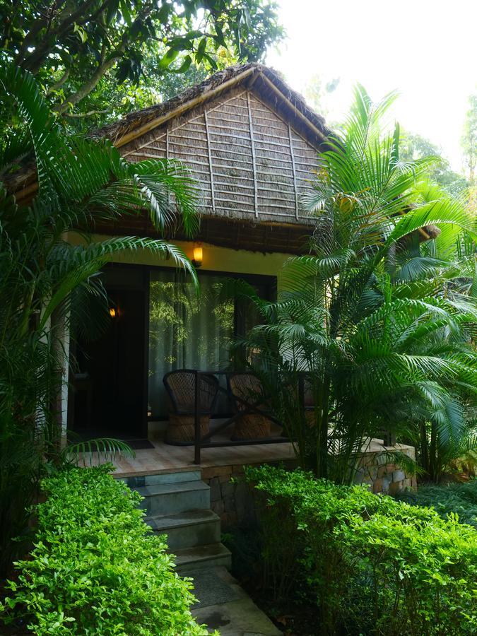 Corbett Wild Iris Spa And Resort Рамнаґар Екстер'єр фото